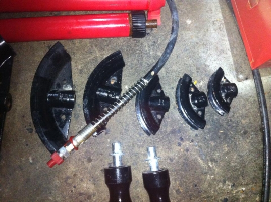 เครื่องดัดท่อไฮโดรลิค