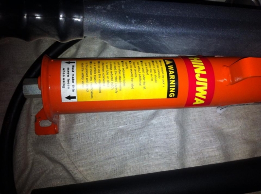 เครื่องมือค้ำยันไฮโดรลิค