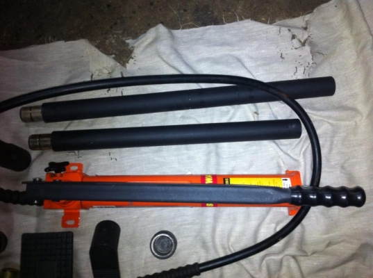 เครื่องมือค้ำยันไฮโดรลิค