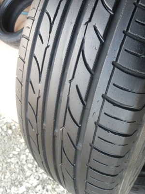 ขายยาง185/60/15 ปี 10 YOKOHAMA 1 ชุด