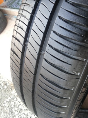 ขายยาง175/65/15 ปี 3111 MICHERLIN ENERGY XM2 1 ชุด