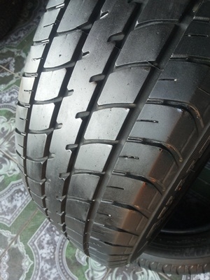 ขายยาง185/60/15 ปี 11 DUNLOP SP2030 1 ชุด