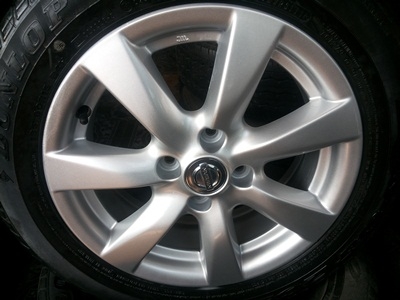 ขายล้อแม็ก ALMERA VL (รุ่นTOP) พร้อมยาง 1 ชุด
