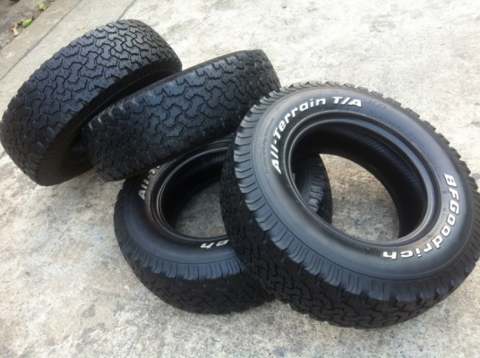 ขายยาง BF Goodrich All-terrain Ko 245 75 r16 หรือเท่ากับ 30.46 นิ้ว