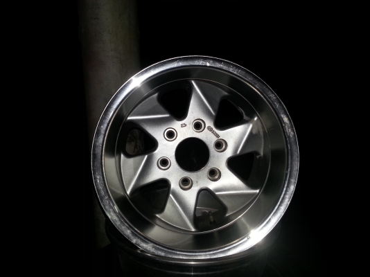 ขายล้อขอบ 15 อ๊อฟลึกๆๆหน้า8 หลัง8