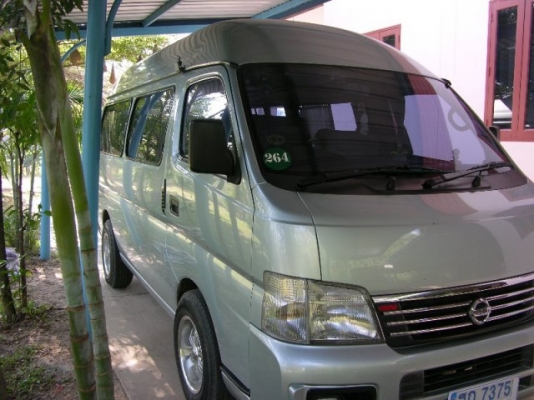 ขายรถตู้ นิสสัน urvan สภาพเยี่ยม ใช้น้อย ส่วนใหญ่จอดไว้ ไม่มีเวลาขับ