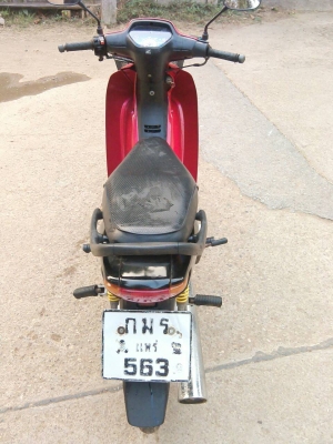 ขาย honda weve 100 cc ปี 47 ทะเบียนพร้อมชุดโอน