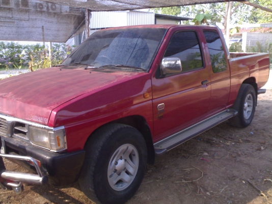 ขาย NISSAN BIG M ปี39 จอโค้ง เครื่อง 2500 สภาพสวยๆคับ