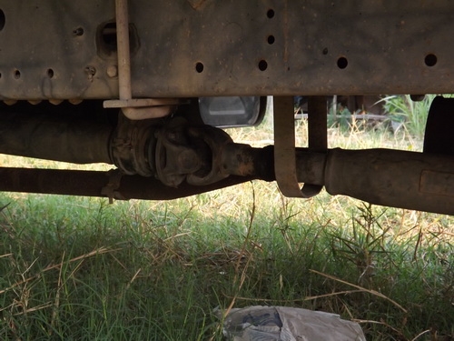 ขาย (จะส่งของ จะเข้าไร่ ผมว่าคุ้มครับ)