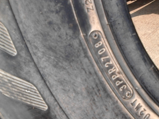 DUNLOP GRANDTREK AT3 245/70R16  มี 2 เส้น TEL.081-427-3941