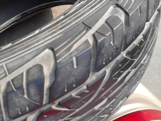 DUNLOP GRANDTREK AT3 245/70R16  มี 2 เส้น TEL.081-427-3941