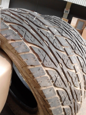 DUNLOP GRANDTREK AT3 245/70R16  มี 2 เส้น TEL.081-427-3941