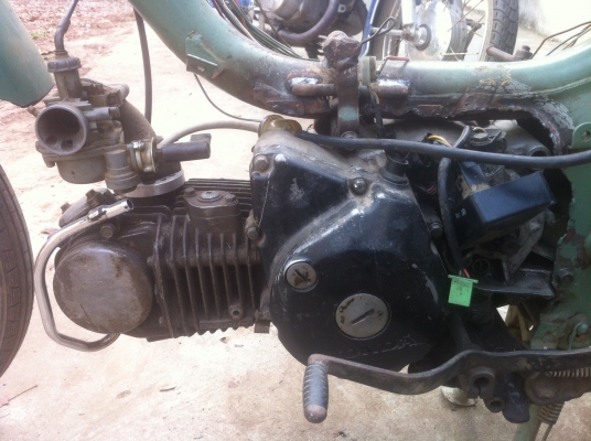 ขายรถเครื่องเวฟ125ครับ