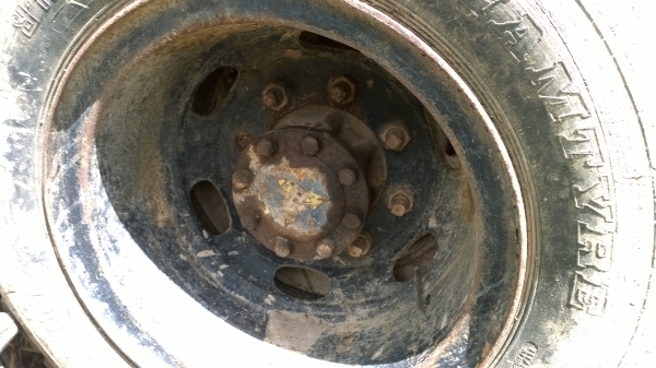 6ล้อหน้ายาว175แรงISUZU เพลาฟูโซ่ เบรคทิฟฟี่ พ.เพาเวอร์ คัสซีสวย...