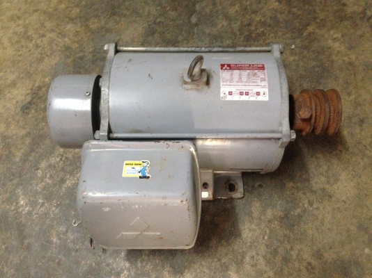 ขายมอเตอร์ Mitsubishi 3 HP. 220V SCL-KR ไฟบ้าน สภาพสวย พร้อมใช้งาน มี 2 ตัวครับ