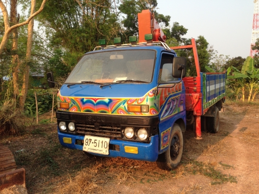 ขายรถหกล้อISUZU 100แรงม้า พร้อม ดั้มและเฮี้ยบ ปราจีน 087-9989-442 ราคา 320,000