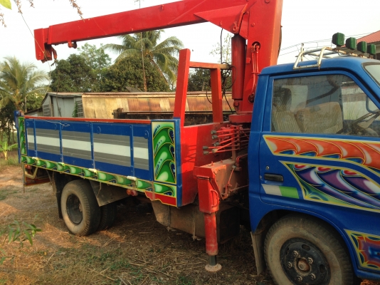 ขายรถหกล้อISUZU 100แรงม้า พร้อม ดั้มและเฮี้ยบ ปราจีน 087-9989-442 ราคา 320,000