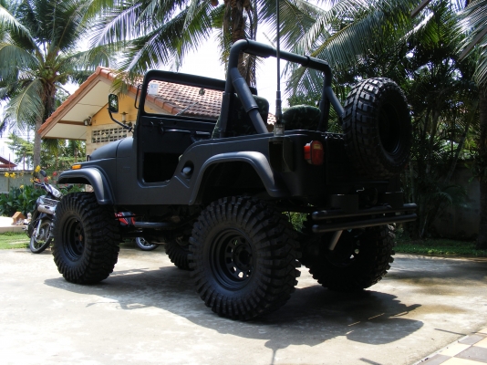 ขาย JEEP CJ5 สีดำด้าน