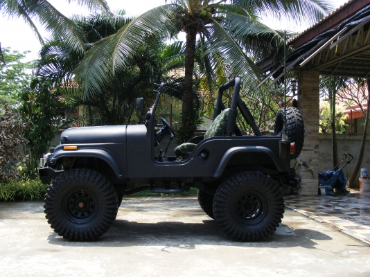 ขาย JEEP CJ5 สีดำด้าน