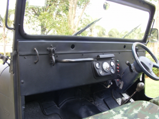 ขาย JEEP CJ5 สีดำด้าน