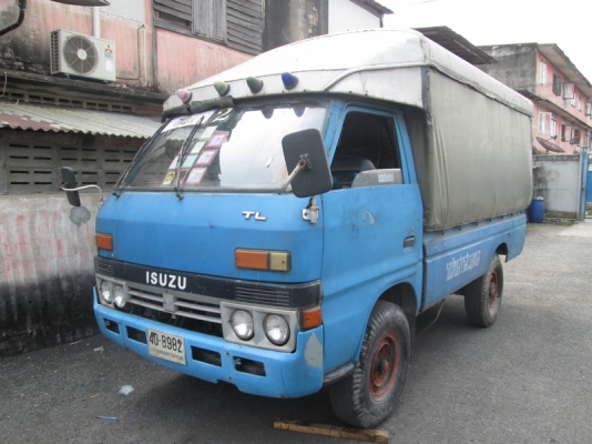 ขาย Isuzu ELF 4ล้อ TL ป้ายใหญ่ ปี83.
