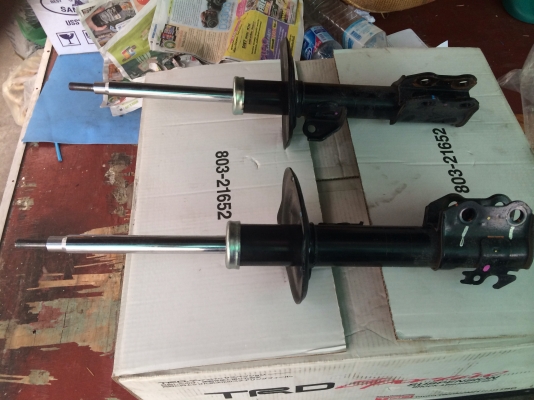 ขายโช๊คเดิมyaris