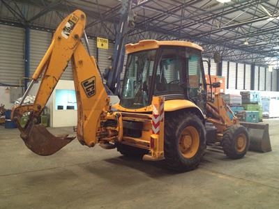 ขายรถตักหน้าขุดหลัง JCB นำเข้าจากต่างประเทศ สภาพสวย/ ติดต่อ อำพล 090-9694506/ 080-3031241 ขายรถตักหน้าขุดหลัง JCB นำเข้าจากต่างประเทศ สภาพสวย/ ติดต่อ อำพล 090-9694506/ 080-3031241