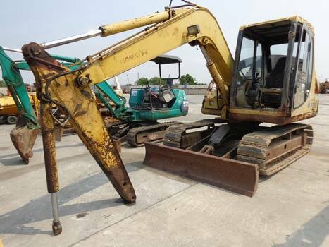 **690,000 บ.ต่อรอง**ขาย แบคโฮ KOMATSU PC60-7 เก่านอก เครื่องเดิมปั้มเดิม ช่วงล่าง80\% ไม่มีบุ้งกี๋ ใบแทรก เอว โรลลเอร์ สวย เอกสารอินวอย ราคา ต่อรองได้เด้อ พี่น้องครับ **690,000 บ.ต่อรอง**ขาย แบคโฮ KOMATSU PC60-7 เก่านอก เครื่องเดิมปั้มเดิม ช่วงล่าง80\% ไม่มีบุ้งกี๋ ใบแทรก เอว โรลลเอร์ สวย เอกสารอินวอย ราคา ต่อรองได้เด้อ พี่น้องครับ