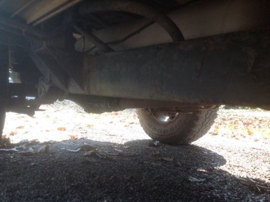 ขายด่วนTOYOTA 4ประตูยกสูงสภาพสวยพร้อมใช้ ราคา 75000บ.