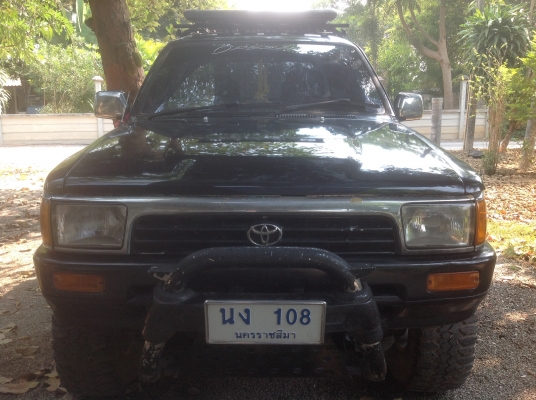 ขายด่วนTOYOTA 4ประตูยกสูงสภาพสวยพร้อมใช้ ราคา 75000บ.