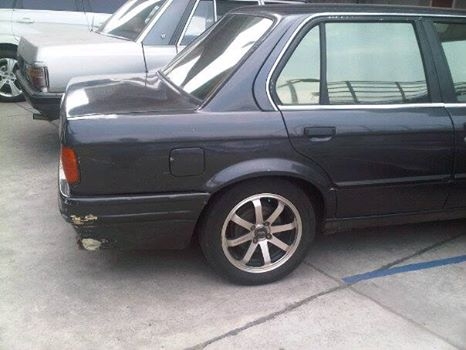 BMW 318i E30  49000