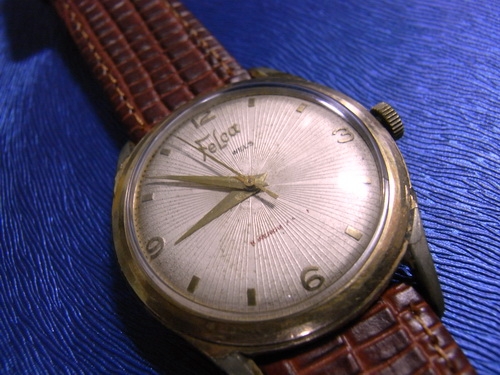 19มี.ค.((น้าเล็ก)) นำเสนอนาฬิกาข้อมือ 19มี.ค.((น้าเล็ก)) นำเสนอนาฬิกาข้อมือ