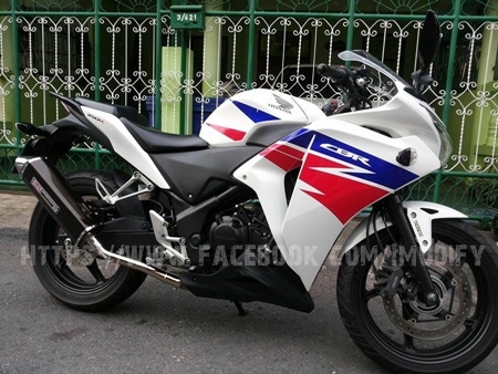 ขายท่อ cbr250 (ปิดการขาย ขายแล้วจ๊ะ)