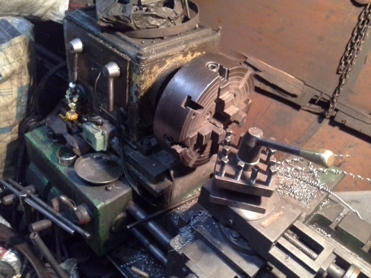 เครื่องมิลลิ่ง M2 ไต้หวัน สภาพพร้อมใช้งาน