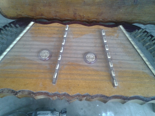 ขิมเก่าเก็บสภาพดี ขาย1800บาท