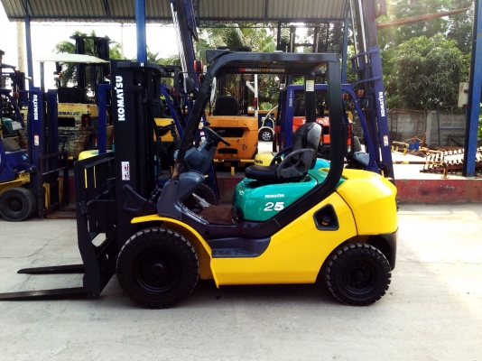 -:-*&bull;*ข า ย ร ถ ย ก เ ก่ า น อก*&bull;*-:-KOMATSU FD25-16 เสาสูง3เมตร หิ้ง