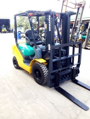 -:-*&bull;*ข า ย ร ถ ย ก เ ก่ า น อก*&bull;*-:-KOMATSU FD25-16 เสาสูง3เมตร หิ้ง