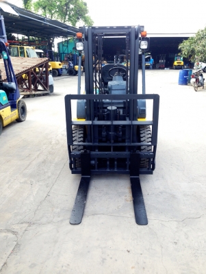 -:-*&bull;*ข า ย ร ถ ย ก เ ก่ า น อก*&bull;*-:-KOMATSU FD25-16 เสาสูง3เมตร หิ้ง