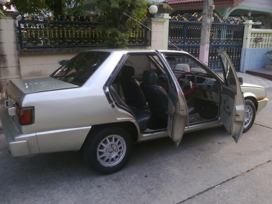 ขายด่วน Mitsu champ ปี87 เดิมๆ 28000 ทะเบียน+ชุดโอน