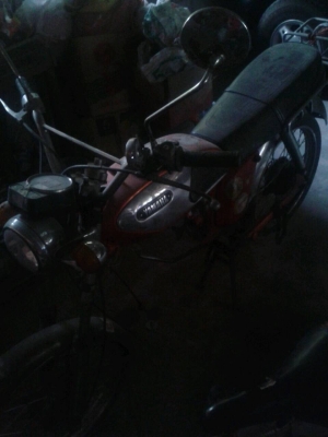 ขายโครง YL2 สีแดง มีเล่มส้ม