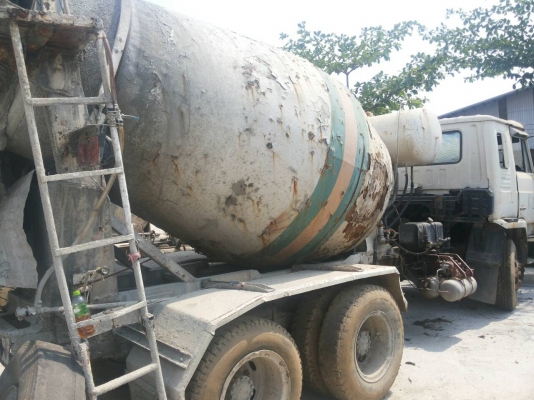 ขายรถ10ล้อโม่ปูนถูกๆเครื่อง175แรง มี2คัน