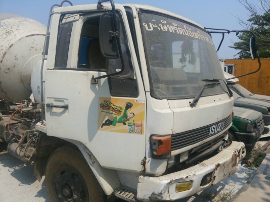 ขายรถ10ล้อโม่ปูนถูกๆเครื่อง175แรง มี2คัน