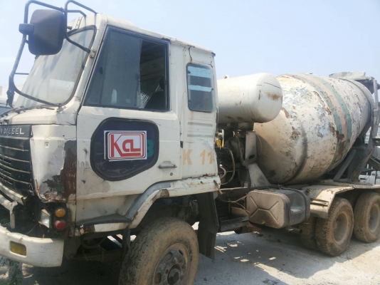 ขายรถ10ล้อโม่ปูนถูกๆเครื่อง175แรง มี2คัน