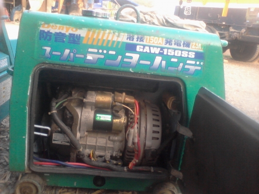 ขายเครื่องเชื่อมและปั่นไฟ DENYO มีให้เลือก2เครื่อง ขายเครื่องเชื่อมและปั่นไฟ DENYO มีให้เลือก2เครื่อง