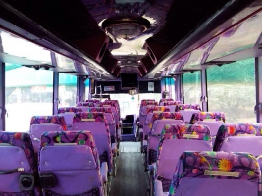 ขายรถบัสแอร์ 9 เมตร 30 ที่นั่ง ขายรถบัสแอร์ 9 เมตร 30 ที่นั่ง