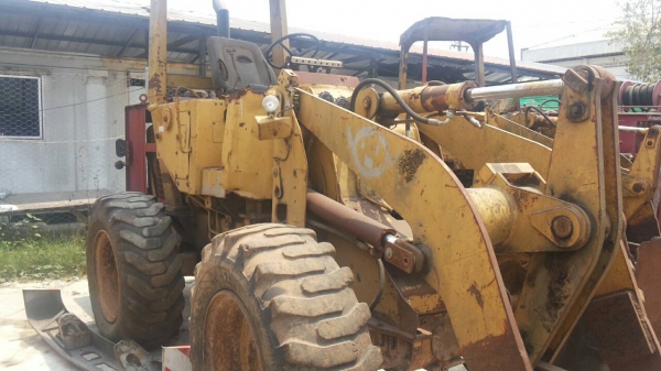 ขายเหมารถตักล้อยางCAT 910