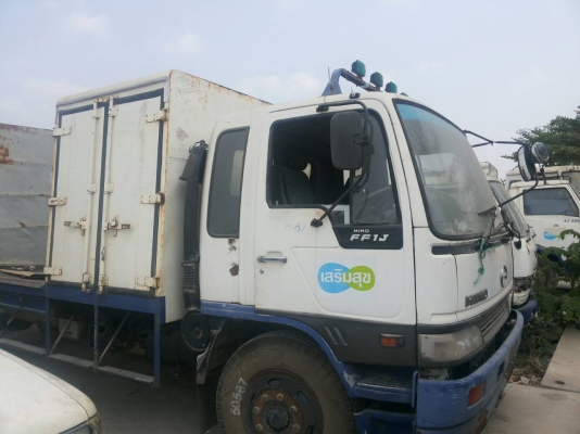 ขายรถ6ล้อHINOกระบะยาว7เมตรถูกๆสภาพดี