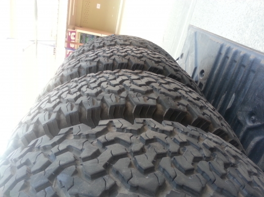 ขายยางBFall285/74/16    ดอกติดหนวดทุกเส้น