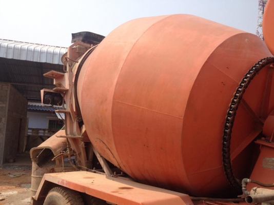 ขายรถโม่ปูน โม่โซ่ 5 Q isuzu ktm เครื่อง240 cc รถแจ้งจอดไว้ สภาพพร้อมใช้งาน