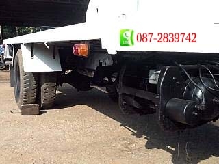 ขายรถบรรทุก 6 ล้อใหญ่ ติดเครน ยกได้ 2 ตัน HINO